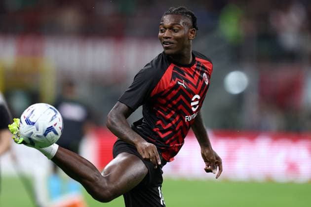 Ac Milan - Torino Fc Rafael Leao of Ac Milan during warm up before the Serie A match beetween Ac Milan and Torino Fc at Stadio Giuseppe Meazza on August 26, 2023 in Milano, Italy . Milano Stadio Giuseppe Meazza Italy Copyright: xMarcoxCanonierox