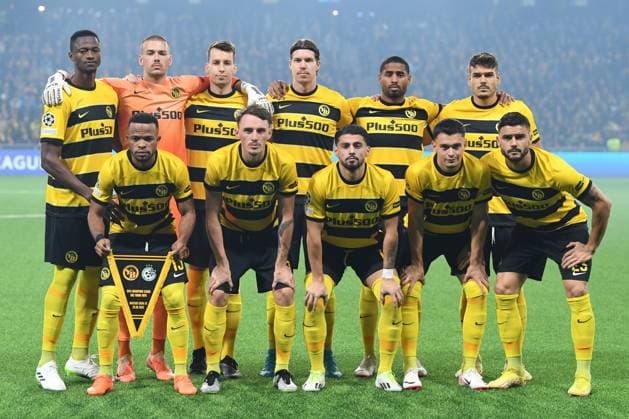 29 08 2023, Bern, Wankdorf, UEFA Champions League BSC Young Boys Maccabi Haifa FC, h r v l n r 13 Mohamed Ali Camara Young Boys , 1 Anthony Racioppi Young Boys , 30 Sandro Lauper Young Boys , 9 Cedric Itten Young Boys , 17 Saidy Janko Young Boys and 7 Filip Ugrinic Young Boys v r v l n r 15 Meschack Elia Young Boys , 19 Noah Persson Young Boys , 10 Kastriot Imeri Young Boys , 32 Fabian Rieder Young Boys and 23 Loris Benito Young Boys Bern Wankdorf Bern Switzerland Copyright: xJustPictures.ch ManuelxWinterbergerx