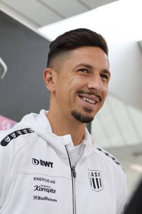 SOCCER - UEFA EL, Zrinjski vs LASK, preview LINZ,AUSTRIA,30.AUG.23 - SOCCER - UEFA Europa League, qualification, HSK Zrinjski Mostar vs Linzer ASK, preview, departure LASK. Image shows Robert Zulj (LASK).  GEPAxpictures xMathiasxMandl