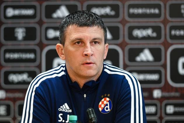 UEFA Europa League play-offs: Dinamo Zagreb press Head Coach od Dinamo Zagreb Sergej Jakirovic speaks on a press conference, PK, Pressekonferenz in Prague, Czech Republic, on August 30, 2023. ahead of the UEFA Europa League playoff 2nd match between Sparta Praha and Dinamo Zagreb. MarkoxLukunic PIXSELL