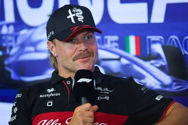 BOTTAS Valtteri (fin), Alfa Romeo F1 Team Stake C43, portrait during the 2023 Formula 1 Pirelli Grand Premio d™Italia Grand Prix, 14th round of the 2023 Formula One World Championship, WM, Weltmeisterschaft from September 1 to 3, 2023 on the Autodromo Nazionale di Monza, in Monza, Italy - F1 - ITALIAN GRAND PRIX 2023 DPPI Panoramic  00123032_EAR34386