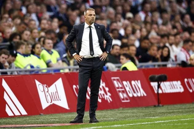 AMSTERDAM - Ajax coach Maurice Steijn during the UEFA Europa League play-offs match between Ajax Amsterdam and PFC Ludogorets at the Johan Cruijff ArenA on August 31, 2023 in Amsterdam, Netherlands. ANP MAURICE VAN STONE UEFA Champions League - Play-Offs Second Leg 2023 2024 xVIxANPxSportx xxANPxIVx 476845808 originalFilename: 476845808.jpg