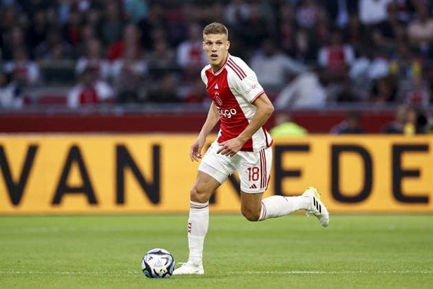 AMSTERDAM - Jakov Medic of Ajax during the UEFA Europa League play-offs match between Ajax Amsterdam and PFC Ludogorets at the Johan Cruijff ArenA on August 31, 2023 in Amsterdam, Netherlands. ANP MAURICE VAN STONE UEFA Champions League - Play-Offs Second Leg 2023 2024 xVIxANPxSportx xxANPxIVx 476845814 originalFilename: 476845814.jpg