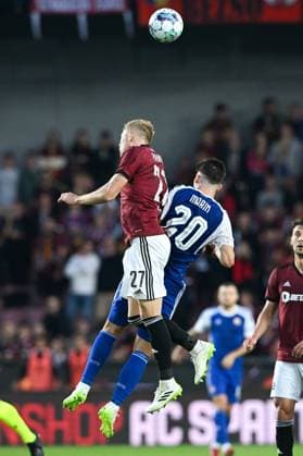 Sparta Praha v Dinamo Zagreb - UEFA Europa League Play Off Round: Second Leg Filip Panak of Sparta Praha and Antonio Marin of Dinamo Zagreb jumping for a ball during the UEFA Europa League Play Off Round Second Leg match between Sparta Praha and Dinamo Zagreb at Letna Stadium on August 31, 2023 in Prague, Czech Republic. MarkoxLukunic PIXSELL