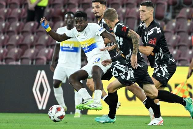 FC Lugano v Royal Union Saint-Gilloise - UEFA Europa League GENEVE, SWITZERLAND - AUGUST 31 : Sadiki Noah defender of Union St-Gilloise during the UEFA Europa League Play-offs 2nd leg match between FC Lugano and Royal Union Saint-Gilloise on August 31, 2023 in Geneve, Switzerland, 31 08 2023 Geneve Switzerland  Copyright: xVincentxKalutx
