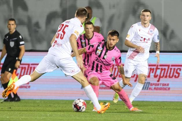Fußball, EL Quali, Zrinjski Mostar - LASK SOCCER - UEFA EL, Zrinjski vs LASK MOSTAR,BOSNIA AND HERZEGOVINA,31.AUG.23 - SOCCER - UEFA Europa League, qualification, HSK Zrinjski Mostar vs Linzer ASK. Image shows Sascha Horvath (LASK).  GEPAxpictures xMathiasxMandl