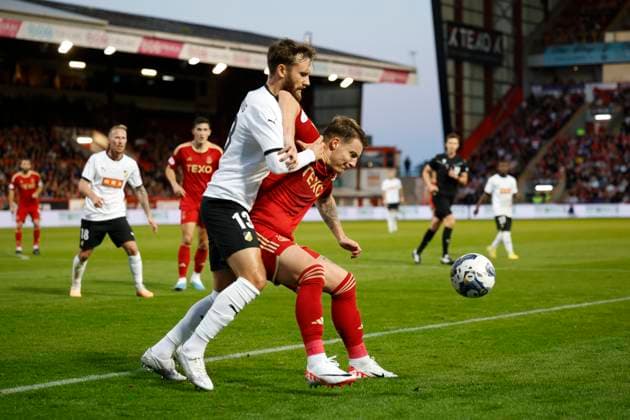 Aberdeen v BK Hacken Europa League 31 08 2023. Play Off James McGarry (15) of Aberdeen during the Europa League play off match between Aberdeen and BK Hacken at Pittodrie Stadium, Aberdeen, Scotland on 31 August 2023. Aberdeen Pittodrie Stadium Aberdeenshire Scotland Editorial use only , Copyright: xStephenxDobsonx PSI-17931-0010