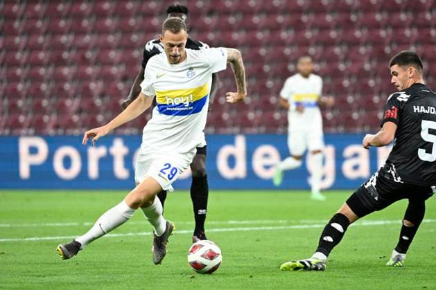 FC Lugano v Royal Union Saint-Gilloise - UEFA Europa League GENEVE, SWITZERLAND - AUGUST 31 : Nilsson Gustaf forward of Union St-Gilloise during the UEFA Europa League Play-offs 2nd leg match between FC Lugano and Royal Union Saint-Gilloise on August 31, 2023 in Geneve, Switzerland, 31 08 2023 Geneve Switzerland  Copyright: xVincentxKalutx