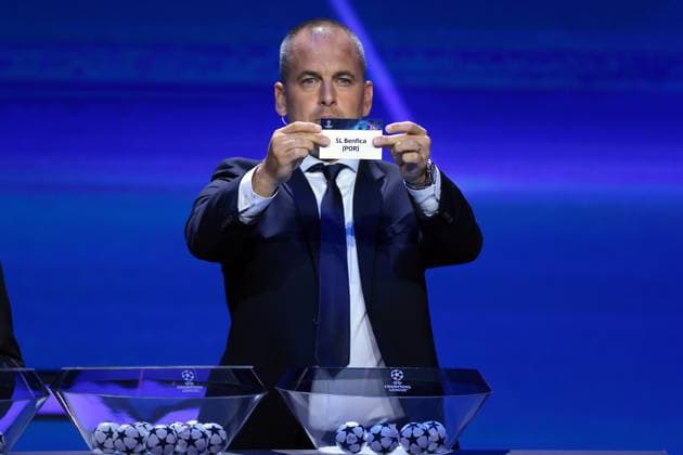 Monte Carlo, Monaco, 31st August 2023. Former England, Chelsea and West Ham player Joe Cole pulls out SL Benfica from the pot during the draw of the UEFA European Club Football Season Kick Off - Monaco. Picture date: 31st August 2023. Picture credit should read: Jonathan Moscrop Sportimage EDITORIAL USE ONLY. No use with unauthorised audio, video, data, fixture lists, club league logos or live services. Online in-match use limited to 120 images, no video emulation. No use in betting, games or single club league player publications. SPI-2544-0074