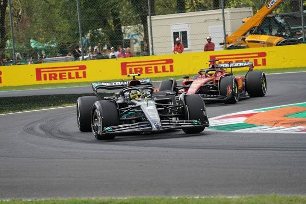 01 09 2023, Autodromo Nazionale di Monza, Monza, FORMULA 1 PIRELLI GRAN PREMIO D ITALIA 2023 ,in picture Lewis Hamilton GBR , Mercedes AMG Petronas Formula One Team, Charles Leclerc MCO , Scuderia Ferrari Monza Autodromo Nazionale di Monza Italy  eu-images-506