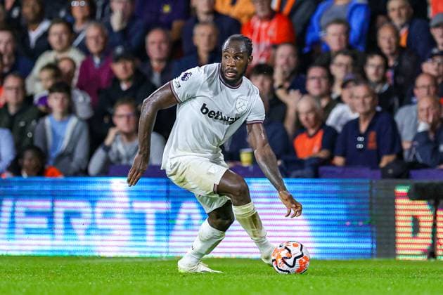 Luton Town v West Ham United Premier League 01 09 2023. Michail Antonio (9) of West Ham United during the Premier League match between Luton Town and West Ham United at Kenilworth Road, Luton, England on 1 September 2023. Editorial use only DataCo restrictions apply See www.football-dataco.com , Copyright: xNigelxKeenex PSI-17963-0091