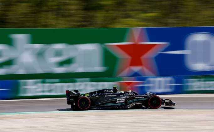 44 Lewis Hamilton GBR, Mercedes AMG Petronas F1 Team , F1 Grand Prix of Italy at Autodromo Nazionale Monza on September 2, 2023 in Monza, Italy Photo by HOCH ZWEI Monza Italy