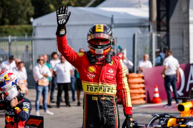 SAINZ Carlos (spa), Scuderia Ferrari SF-23, portrait pole position during the 2023 Formula 1 Pirelli Grand Premio d™Italia Grand Prix, 14th round of the 2023 Formula One World Championship, WM, Weltmeisterschaft from September 1 to 3, 2023 on the Autodromo Nazionale di Monza, in Monza, Italy - F1 - ITALIAN GRAND PRIX 2023 DPPI Panoramic  _R5_8085