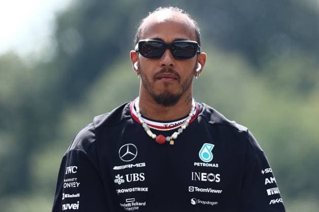 F1 Italian Grand Prix 2023 Lewis Hamilton of Mercedes at drivers parade before the Formula 1 Italian Grand Prix at Autodromo Nazionale di Monza in Monza, Italy on September 3, 2023. Monza Italy  Copyright: xJakubxPorzyckix originalFilename:porzycki-f1italia230903_npAR4.jpg