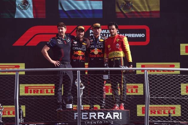 F1 Gran Prix of Italy Max Verstappen , Sergio Perez of Red Bull Racing and Carlos Sainz of Scuderia Ferrari on the podium at the end of the F1 Grand Prix of Italy at Autodromo Nazionale on September 3, 2023 Monza, Italy. Monza Autodromo Nazionale Italy Copyright: xMarcoxCanonierox