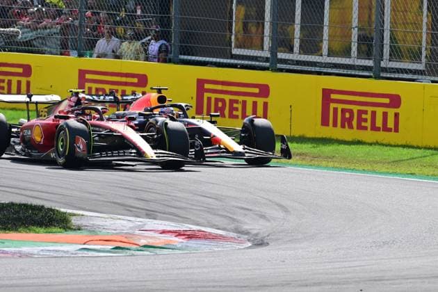 55 Carlos Sainz ESP, Scuderia Ferrari , 1 Max Verstappen NLD, Oracle Red Bull Racing , F1 Grand Prix of Italy at Autodromo Nazionale Monza on September 3, 2023 in Monza, Italy Photo by HOCH ZWEI Monza Italy