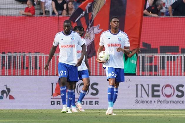 Deception - Ibrahima Sissoko (RC Strasbourg) - Gerzino Nyamsi (RC Strasbourg) - Abakar Sylla (RC Strasbourg) FOOTBALL : OGC Nice vs RC Strasbourg - Ligue 1 Uber Eats - Nice - 03 09 2023 NorbertScanella Panoramic 