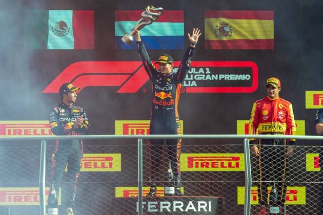 Formula 1 GP Italy Monza Sunday, 03 09 2023 Max Verstappen , Sergio Perez and Carlos Sainz on the podium Formula 1 GP Italy Monza Sunday, 03 09 2023 Copyright: xBEAUTIFULxSPORTS Erlhofx