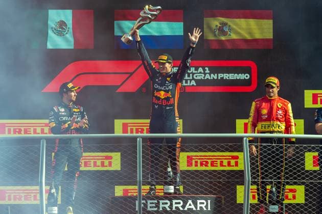 Formula 1 GP Italy Monza Sunday, 03 09 2023 Max Verstappen , Sergio Perez and Carlos Sainz on the podium Formula 1 GP Italy Monza Sunday, 03 09 2023 Copyright: xBEAUTIFULxSPORTS Erlhofx