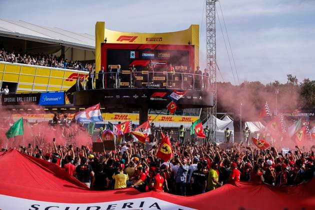 VERSTAPPEN Max (ned), Red Bull Racing RB19, portrait SAINZ Carlos (spa), Scuderia Ferrari SF-23, portrait PEREZ Sergio (mex), Red Bull Racing RB19, portrait podium during the 2023 Formula 1 Pirelli Grand Premio d™Italia Grand Prix, 14th round of the 2023 Formula One World Championship, WM, Weltmeisterschaft from September 1 to 3, 2023 on the Autodromo Nazionale di Monza, in Monza, Italy - F1 - ITALIAN GRAND PRIX 2023 - RACE DPPI Panoramic 00123033__R5_9966