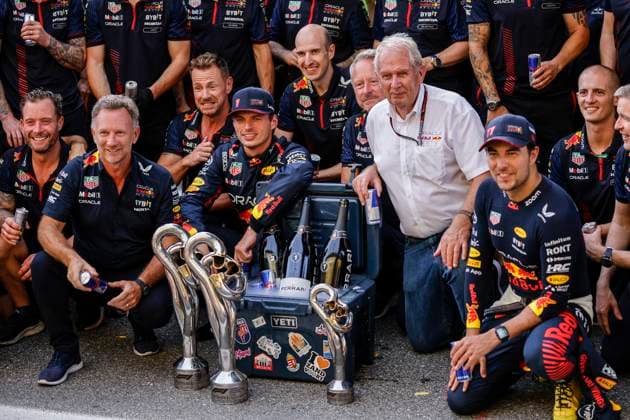 HORNER Christian (gbr), Team Principal of Red Bull Racing, portrait VERSTAPPEN Max (ned), Red Bull Racing RB19, portrait WHEATLEY Jonathan (gbr), Team Manager of Red Bull Racing, portrait MARKO Helmut (aut), Drivers™ Manager of Red Bull Racing, portrait PEREZ Sergio (mex), Red Bull Racing RB19, portrait during the 2023 Formula 1 Pirelli Grand Premio d™Italia Grand Prix, 14th round of the 2023 Formula One World Championship, WM, Weltmeisterschaft from September 1 to 3, 2023 on the Autodromo Nazionale di Monza, in Monza, Italy - F1 - ITALIAN GRAND PRIX 2023 - RACE DPPI Panoramic 00123033__R5_1301