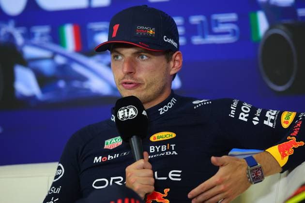 VERSTAPPEN Max (ned), Red Bull Racing RB19, portrait press conference, PK, Pressekonferenz during the 2023 Formula 1 Pirelli Grand Premio d™Italia Grand Prix, 14th round of the 2023 Formula One World Championship, WM, Weltmeisterschaft from September 1 to 3, 2023 on the Autodromo Nazionale di Monza, in Monza, Italy - F1 - ITALIAN GRAND PRIX 2023 - RACE DPPI Panoramic 00123033_3774