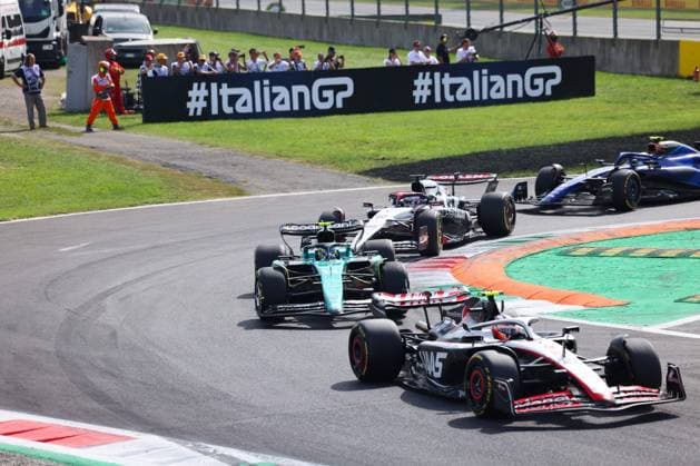 27 Nico Huelkenberg GER, MoneyGram Haas F1 Team, 27 , 14 Fernando Alonso ESP, Aston Martin Aramco Cognizant F1 Team, 14 , 40 Liam Lawson NZL, Scuderia AlphaTauri, 40 , 2 Logan Sargeant USA, Williams Racing, 02 , race, Italian Grand Prix, motorsport, Formula 1, 2023 season, 03 09 2023 ITA, Formula 1, Autodromo Nazionale Monza, 03 09 2023 Monza Copyright: xEibner-Pressefoto Grafx EP_AGF