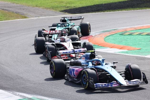10 Pierre Gasly FRA, BWT Alpine F1 Team, 10 , 20 Kevin Magnussen DNK, MoneyGram Haas F1 Team, 20 , 18 Lance Stroll CAN, Aston Martin Aramco Cognizant F1 Team, 18 , Race, Italian Grand Prix, Motorsport, Formula 1, 2023 season, 03 09 2023 ITA, Formula 1, Autodromo Nazionale Monza, 03 09 2023 Monza Copyright: xEibner-Pressefoto Grafx EP_AGF