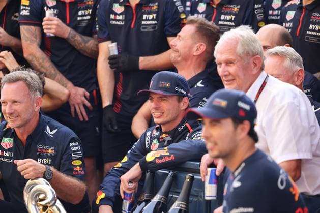 1 Max Verstappen NDL, Oracle Red Bull Racing, 01 , 11 Sergio Perez MEX, Oracle Red Bull Racing, 11 , Christian Horner, Dr Helmut Marko, Red Bull Celebration, Post Race, Italian Grand Prix, Motorsport, Formula 1, 2023 season, 03 09 2023 ITA, Formula 1, Autodromo Nazionale Monza, 03 09 2023 Monza Copyright: xEibner-Pressefoto Grafx EP_AGF