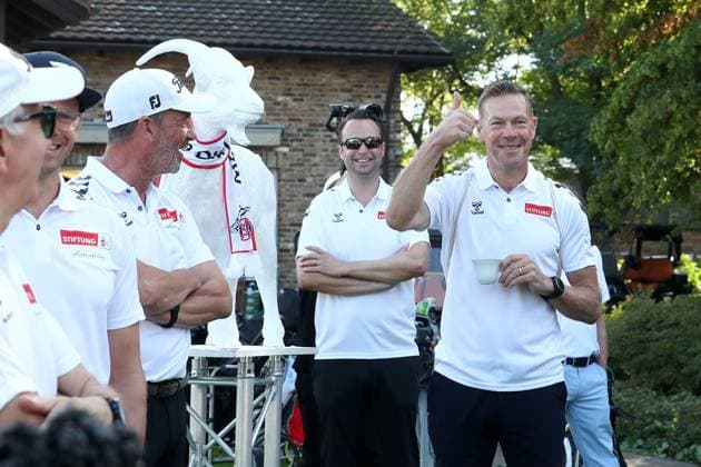 1 FC Cologne 1 FC Cologne, Gut Lärchenhof, FC Fairways 2023, golfing for a good cause, right ex professional soccer player Erik Meijer , 04 09 2023, picture