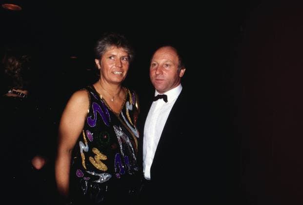Fußballspieler Uwe Seeler mit Ehefrau Ilka auf einer Abendveranstaltung in Hamburg, Deutschland um 1988. Copyright: HartwigxValdmanis Nur redaktionelle Nutzung. Editorial usage only. VAL_720001201 0247141771