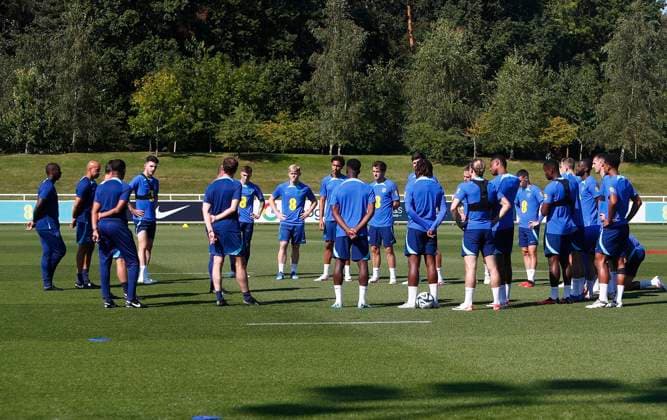 England Mens Training, St Georges Park, Sep 5 2023 The England squad gather during the England Mens Training session at St Georges Park, Burton On Trent on September 5th - Burton Upon Trent England Copyright: xStevexBond PPAUKx PPA-051203