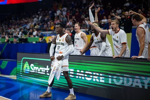 Basketball Manila Pasay 06 09 2023 FIBA Basketball World Cup 2023 Mens World Cup Quarterfinals Germany GER Latvia LAT Cheers Germany Dennis Schröder Schroeder Germany, No 17 Schröder Schroder and others.