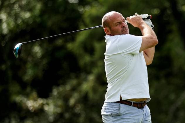 2023 Horizon Irish Open, The K Club, Kildare 6 9 2023 Rory Best tees off the 17th Rory Best tees off the 17th 6 9 2023  Copyright: x INPHO BenxBradyx 056A2856