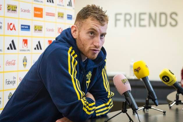 230906 Dejan Kulusevski of Sweden in the mixed zone after a training session on September 6, 2023 in Stockholm Photo Michael Campanella BILDBYRAN COP 313 MC0064 fotboll soccer football em kval kval uefa euro qualifier qualifier träning practice training sverige sweden sverige a bbeng  Copyright: MICHAELxCAMPANELLA BB230906MC059