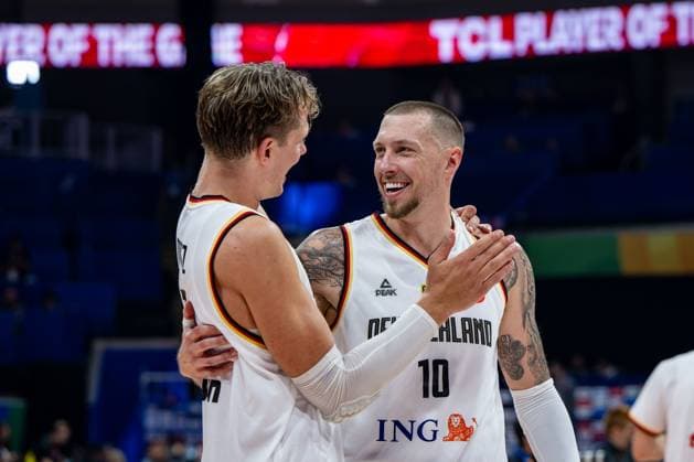 Basketball Manila Pasay 06 09 2023 FIBA Basketball World Cup 2023 Mens World Cup Quarterfinals Germany GER Latvia LAT Cheers Germany Moritz Wagner Germany, No 13 Daniel Theis Germany, No 10