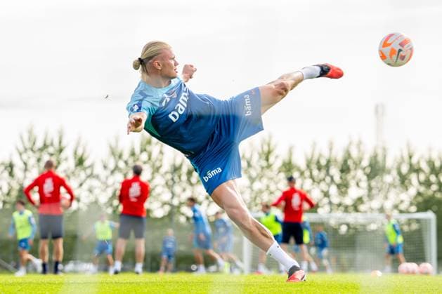 230906 Erling Braut Haaland of the Norwegian national football team during a training session on September 6, 2023 in Lillestrom Photo Vegard Grott BILDBYRAN code VG VG0514 bbeng fotball football soccer football training training practice norge norway  Copyright: VEGARDxGRoTT BB230906VG011