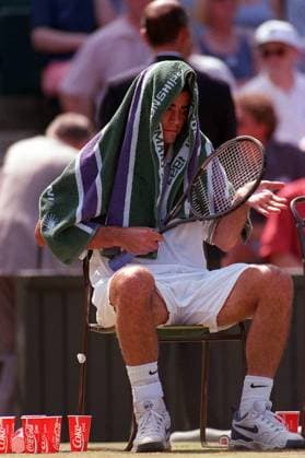 PETE SAMPRAS Professional Tennis Player. Born Washington DC, USA. 1994 Wimbledon Tennis Champion. COMPULSORY CREDIT: UPPA Photoshot Photo UGL 007922 G-10a 03.07.1994 PETE SAMPRAS Professional Tennis Player. Born Washington DC, USA. 1994 Wimbledon Tennis Champion. COMPULSORY CREDIT: Talking Photoshot Photo UGL 007922 G-10a 03.07.1994, Credit:Photoshot Avalon United Kingdom  Copyright: xPhotoshotx xAvalonx 0504053149
