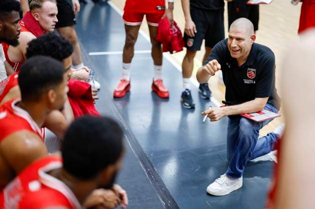 right Head coach Oren Amiel Brose Bamberg Bamberg Baskets Crailsheim merlins test game easyCredit BBL Basketball Bundesliga season 2023 24 06 09 2023, Strullendorf Bamberg Baskets training center Photo Daniel Löb Loeb Copyright: DanielxLöb