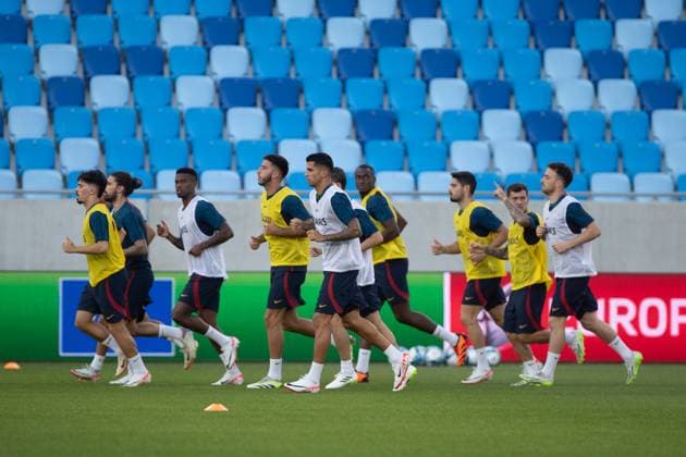 Slovakia vs. Portugal UEFA EURO, EM, Europameisterschaft,Fussball Cristiano Ronaldo Portugal football national team, Nationalteam players during the training session at Narodny futbalovy stadion (National football stadium Tehelne pole) in Bratislava ahead of the Euro 2024 qualifying match against Slovakia. Bratislava, Slovakia, September 07, 2023. Photo by Branislav Racko Copyright: xx _BRR7553