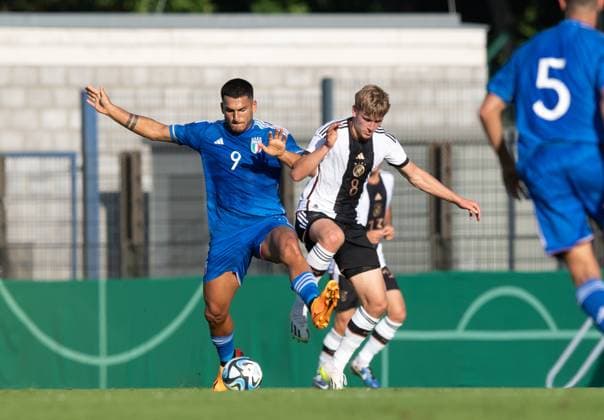 Football, U20, season 2023 24, Elite League U20 1 matchday , Germany U20 Italy U20 in Berlin, v l Daniele Montevago U20 Italy , Aljoscha Kemlein U20 Germany , 07 09 2023, Copyright: xSebastianxRäppold MatthiasxKochx