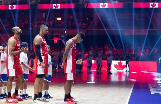 September 8, 2023, Manila, Philippines: FIBA World Cup Basketball semi-Final. Serbia vs Canada. Trae BELL-HAYNES bows his head for the national anthem Canada Manila Philippines - ZUMAr144 20230908_zap_r144_001 Copyright: xJaynexRussellx