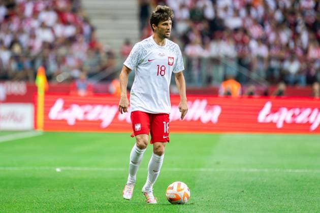 September 7, 2023, Warsaw, Poland: Bartosz Bereszynski of Poland seen in action during the UEFA EURO, EM, Europameisterschaft,Fussball 2024 qualifying match between Poland and Faroe Islands at PGE Narodowy Stadium. .Final score; Poland 2:0 Faroe Islands. Warsaw Poland - ZUMAs197 20230907_aaa_s197_040 Copyright: xMikolajxBarbanellx