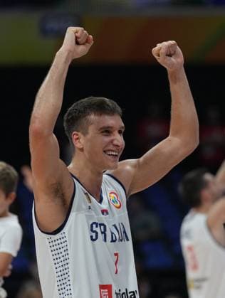 (230908) -- MANILA, Sept. 8, 2023 -- Serbia s Bogdan Bogdanovic celebrates winning the semifinal between Serbia and Canada at the 2023 FIBA World Cup in Manila, the Philippines, Sept. 8, 2023. ) (SP)PHILIPPINES-MANILA-BASKETBALL-FIBA WORLD CUP-SEMIFINAL-SRB VS CAN MengxYongmin 