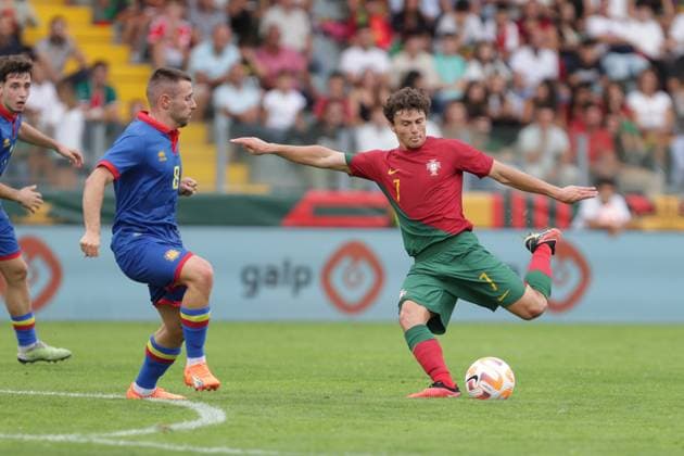 2025 U21, U 21 EURO Qualifying, EM, Europameisterschaft Portugal vs Andorra Pacos de Ferreira, Portugal, September, 8, 2023, 2025 U21 Euro Qualifying, Portugal vs Andorra at the Estadio Capital do Movel, Joao Neves, photography by @guelbergoes Pacos de Ferreira Portugal