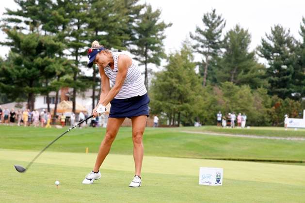 CINCINNATI, OH - SEPTEMBER 08: LPGA, Golf Damen golfer Lexi Thompson plays her tee shot on the 6th hole during the second round of the Kroger Queen City Championship at the Kenwood Country Club in Cincinnati, Ohio. (Photo by Brian Spurlock Icon Sportswire) GOLF: SEP 08 LPGA Kroger Queen City Championship EDITORIAL USE ONLY Icon230908024