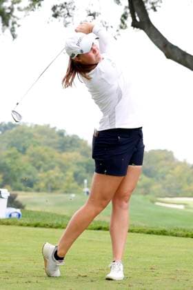 CINCINNATI, OH - SEPTEMBER 08: LPGA, Golf Damen golfer Jennifer Kupcho hits her tee shot on the 8th hole during the second round of the Kroger Queen City Championship at the Kenwood Country Club in Cincinnati, Ohio. (Photo by Brian Spurlock Icon Sportswire) GOLF: SEP 08 LPGA Kroger Queen City Championship EDITORIAL USE ONLY Icon230908039