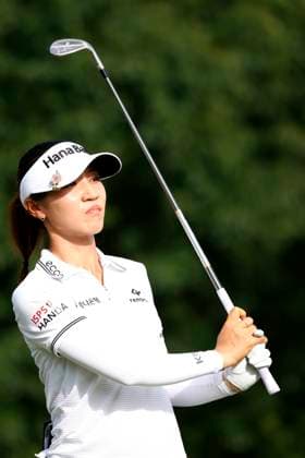 CINCINNATI, OH - SEPTEMBER 08: LPGA, Golf Damen golfer Lydia Ko plays her tee shot on the 14th hole during the second round of the Kroger Queen City Championship at the Kenwood Country Club in Cincinnati, Ohio. (Photo by Brian Spurlock Icon Sportswire) GOLF: SEP 08 LPGA Kroger Queen City Championship EDITORIAL USE ONLY Icon230908093