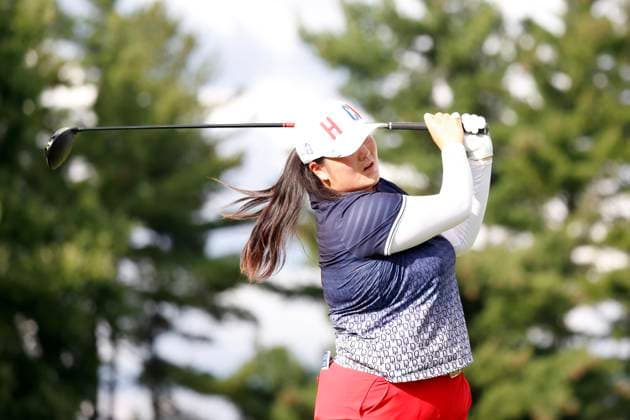 CINCINNATI, OH - SEPTEMBER 08: LPGA, Golf Damen golfer Angel Yin plays her tee shot on the 6th hole during the second round of the Kroger Queen City Championship at the Kenwood Country Club in Cincinnati, Ohio. (Photo by Brian Spurlock Icon Sportswire) GOLF: SEP 08 LPGA Kroger Queen City Championship EDITORIAL USE ONLY Icon230908113