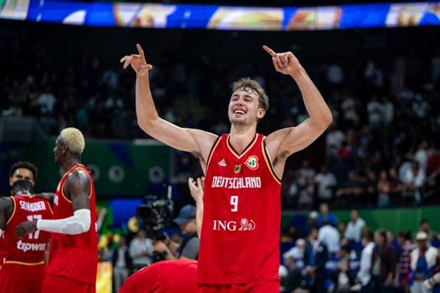 Basketball Manila Pasay 08 09 2023 FIBA Basketball World Cup 2023 Mens World Cup Semifinals United States of America USA Germany GER Germany wins 113 111 to advance to the final of the World Cup Cheers after the game Franz Wagner Germany, No 09